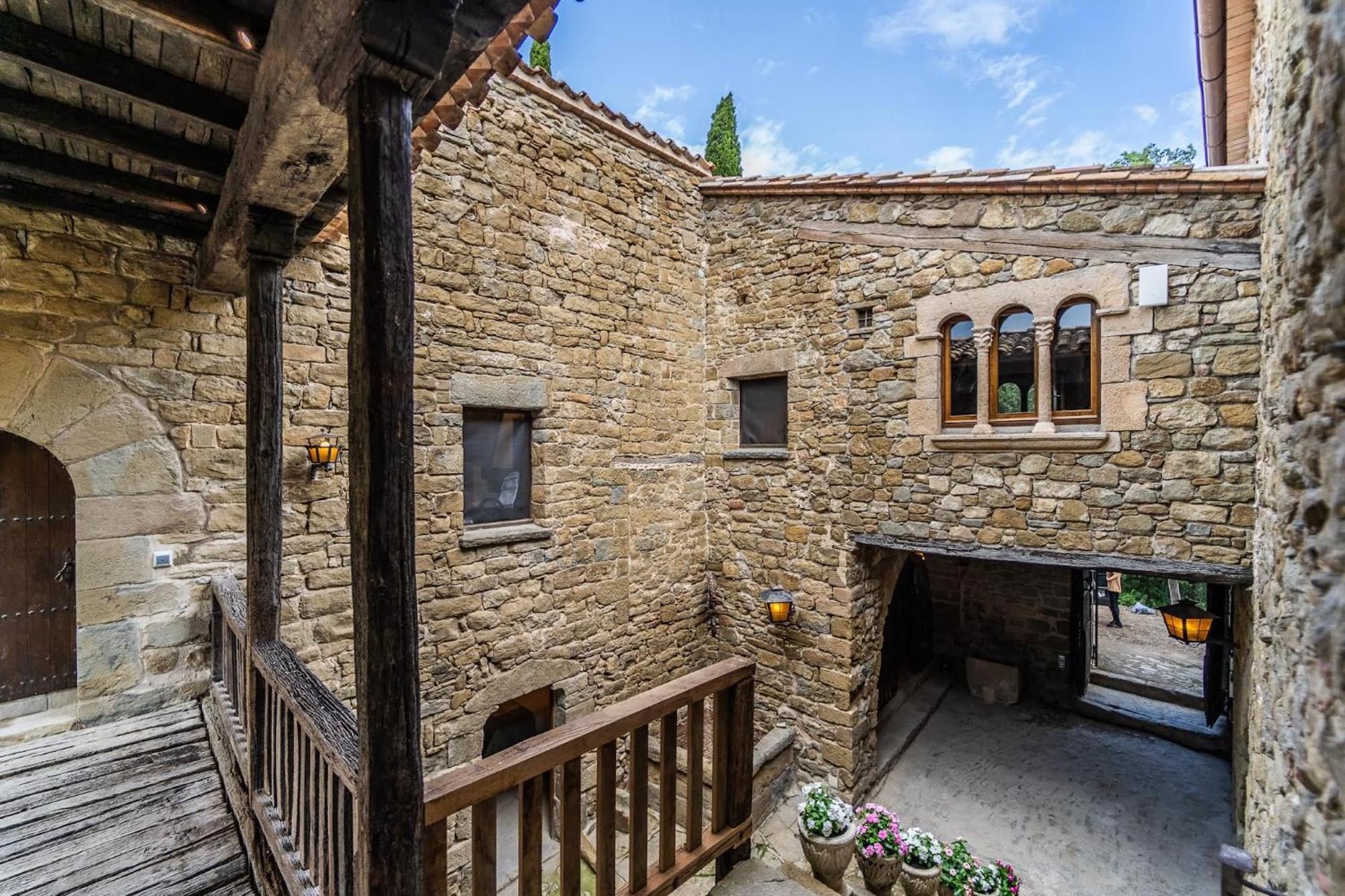 Castell In Girona Villa Sant Miquel de Campmajor Exterior foto